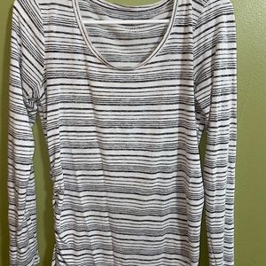 Long sleeve maternity